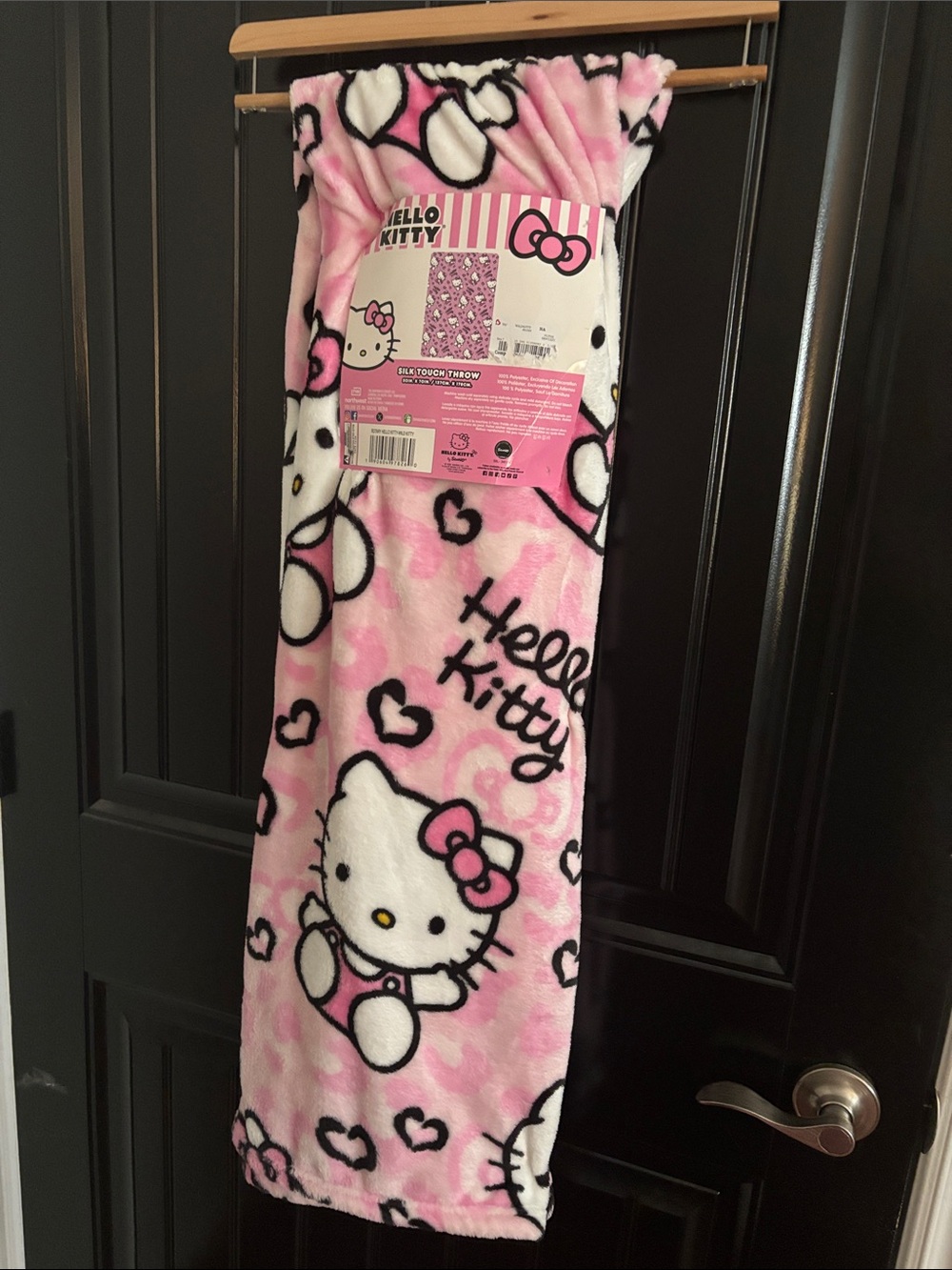 Hello Kitty Pink Blanket